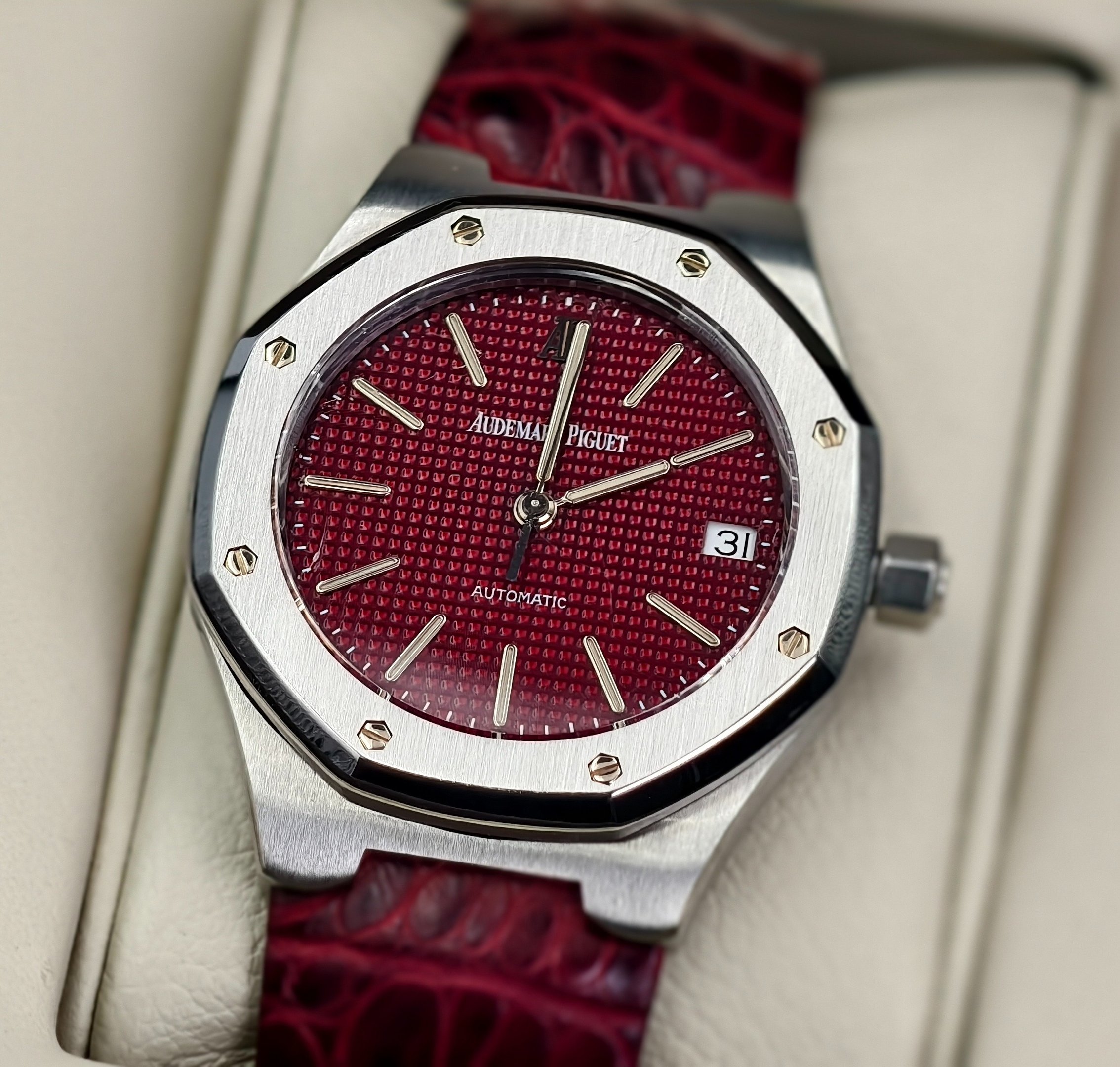 Audemars Piguet Royal Oak Automatic — Burgundy Dial